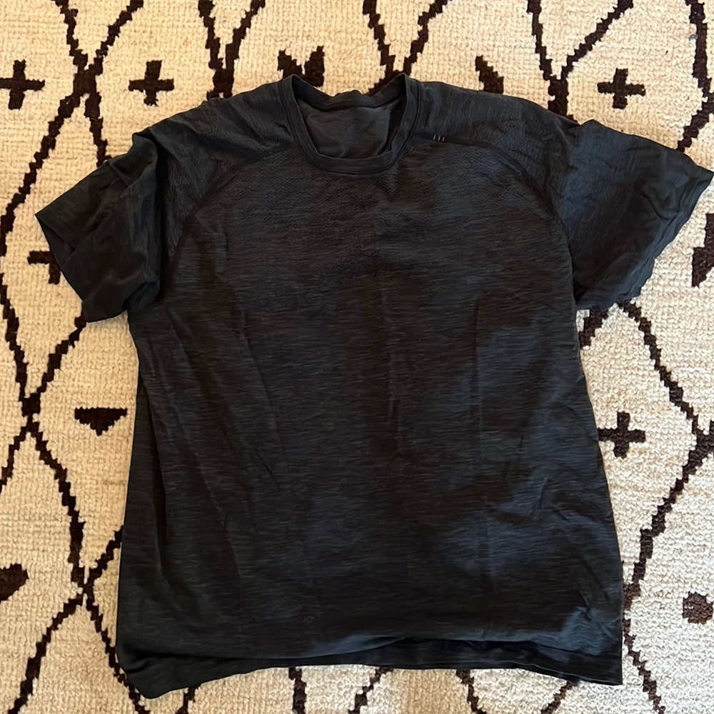 Lulu metal vent shirt xl mens
